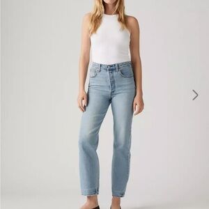 Levi's Women's Light Blue Ribcage straight jeans-Size 27